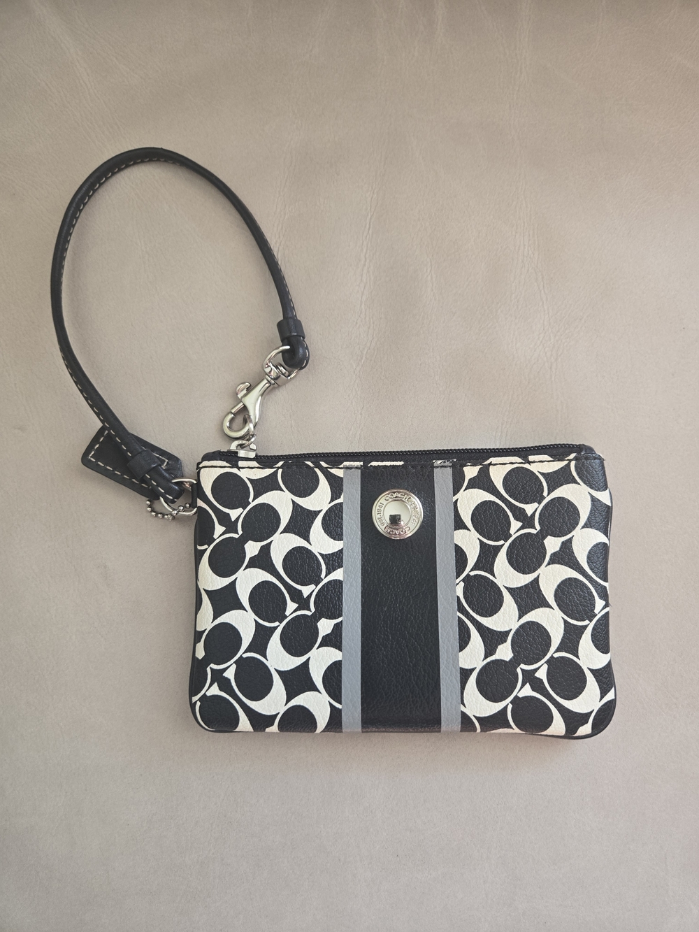 Coach Black & Cream Signature Wristlet